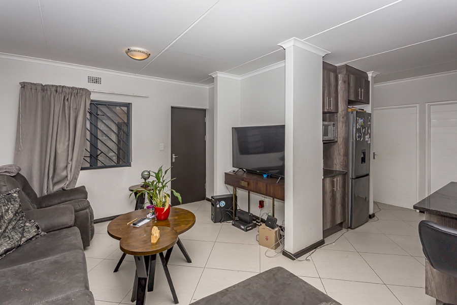 2 Bedroom Property for Sale in Buh Rein Estate Western Cape